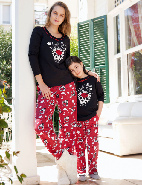 Siyah Kirmizi Pijama Modelleri