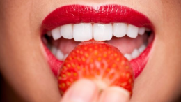 Dişleri Beyazlatan Doğal Yöntemler