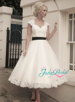 Bel Detaylı Nikah Elbisesi