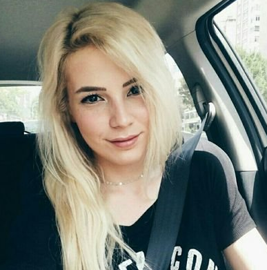 Duygu Koseoglu Tarzi
