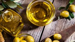 Kıvırcık Saçlar İçin Bakım Önerileri