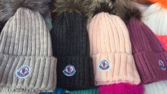 Moncler Bere Modelleri 2020