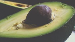 Avokado Maskesi Nasıl Yapılır