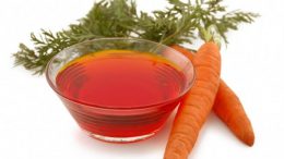 Bronzlaşmak için Havuç Yağı Nasıl Kullanılır