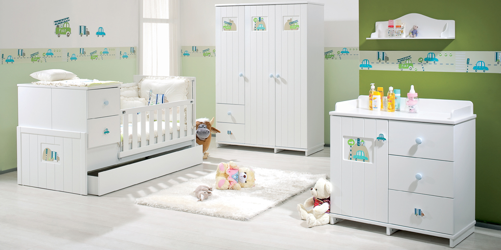 çizgili kız bebek odası