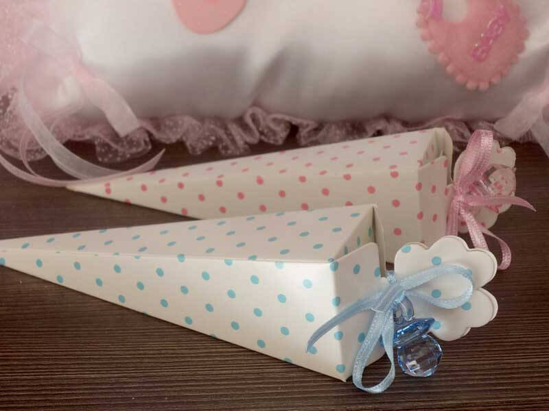 erkek ve kız bebek mevlüt şekerleri ve bebek süsleri