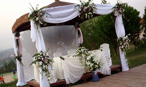 gelin damat nikah masası süslemeleri